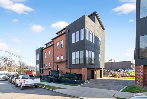 1218 Pillow St, Nashville, TN, 37203 | Card Image