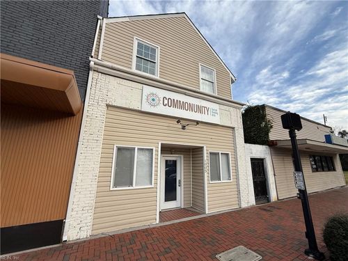 1005 Chesapeake Ave, Chesapeake, VA, 23324-2408 | Card Image