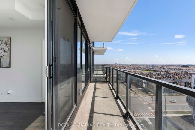 1110 - 215 Veterans Dr, Condo with 2 bedrooms, 2 bathrooms and 1 parking in Brampton ON | Image 27