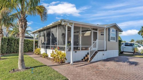 2307 Limewood Ave, CLERMONT, FL, 34714-6343 | Card Image