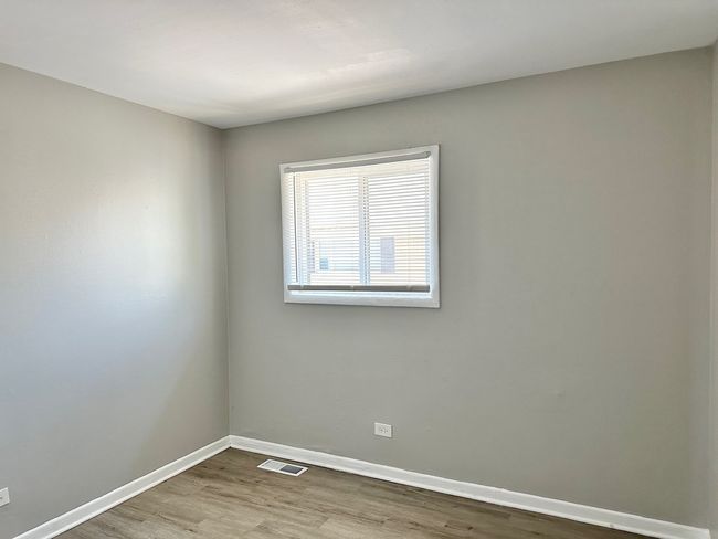 D - 1721 E Roosevelt Rd, Townhouse with 3 bedrooms, 2 bathrooms and 1 parking in Wheaton IL | Image 18