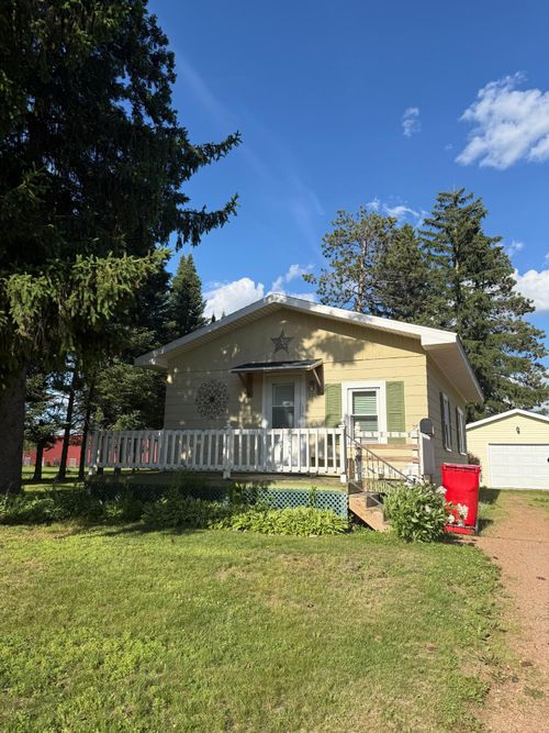 171 Berner St, Antigo, WI, 54409-2504 | Card Image