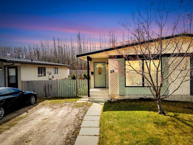 28 45 Street Crescent, Home with 4 bedrooms, 2 bathrooms and 2 parking in Sylvan Lake AB | Image 23