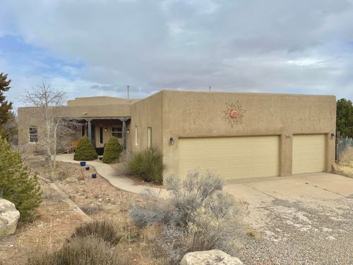 29 Holiday Loop, Tijeras, NM, 87059-7896 | Card Image