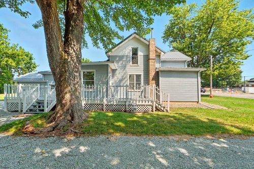 1104 N Main St, Nappanee, IN, 46550-1005 | Card Image