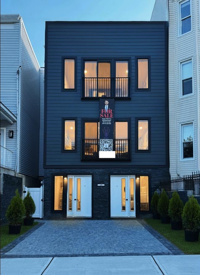 Residential in JC, Heights 2