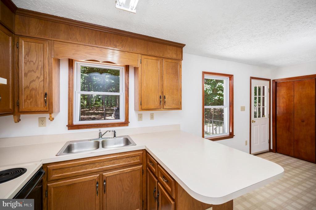 Residential in LOCUST GROVE 2