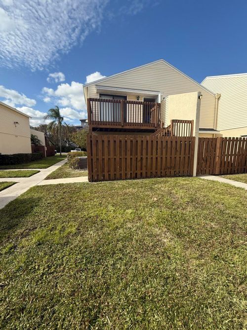 l202-633 Executive Center Dr, West Palm Beach, FL, 33401-4991 | Card Image