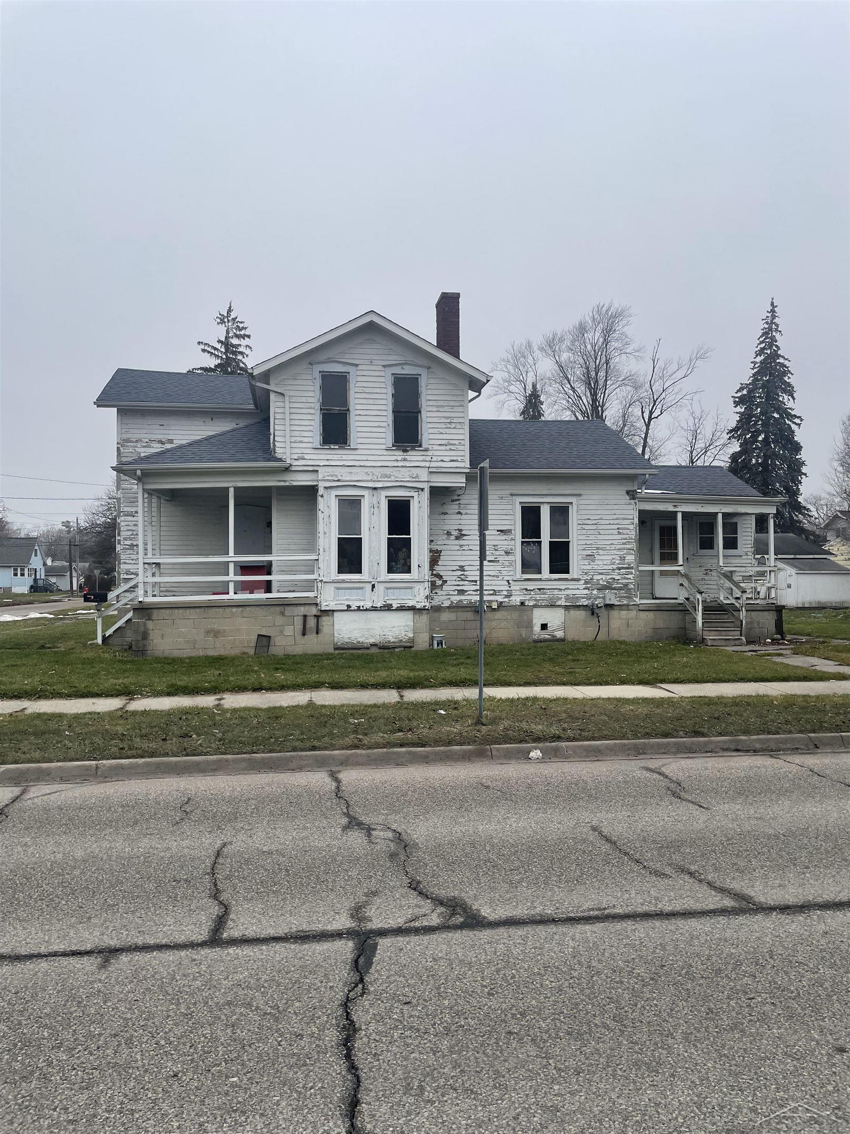 Lyon St, Saginaw, MI 48602