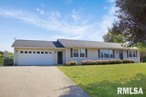5318 W Tuscarora Rd, Peoria, IL, 61607-9491 | Card Image