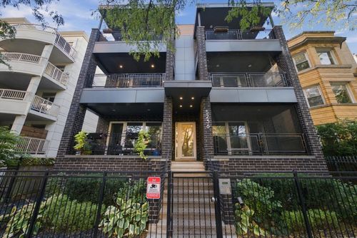 2s-5236 N Kenmore Ave, Chicago, IL, 60640-2406 | Card Image
