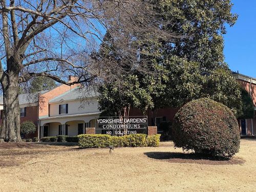 13-5718 Quince Rd, Memphis, TN, 38119-7037 | Card Image