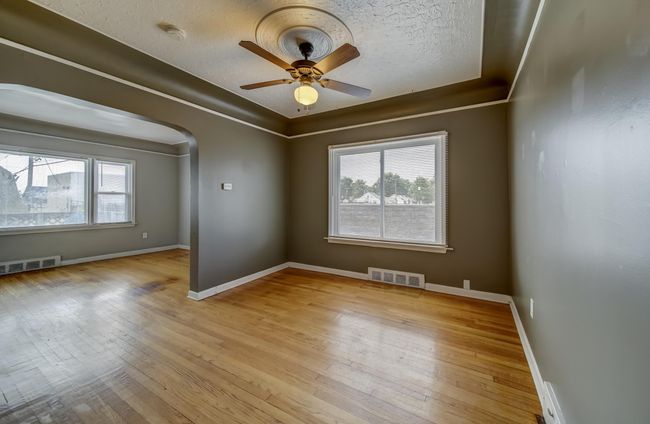 27 Milton Ave, Home with 2 bedrooms, 1 bathrooms and null parking in Hazel Park MI | Image 12