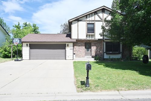 1993 Colonial Dr, Sheridan, WY, 82801-6005 | Card Image
