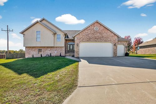 1100 Chicory Ln, Aurora, MO, 65605-2159 | Card Image