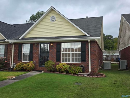 509 College St Nw, Hartselle, AL, 35640-2349 | Card Image