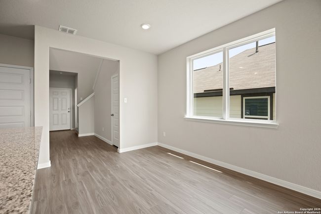 8826 Black Oak Dr, House other with 4 bedrooms, 3 bathrooms and null parking in Elmendorf TX | Image 7