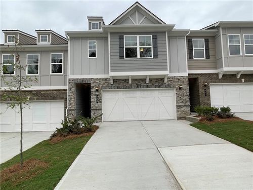 885 Counterpoint Dr, Decatur, GA, 30032-3498 | Card Image