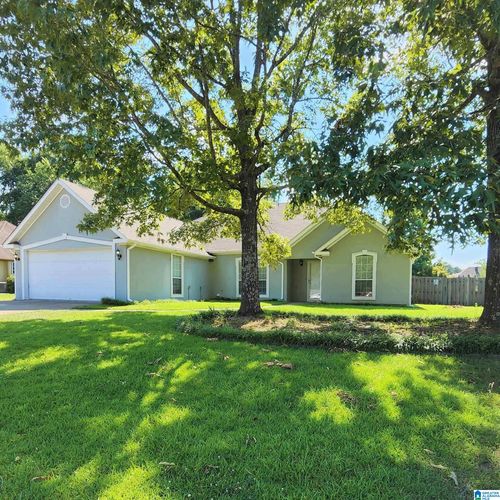 3013 Bowron Rd, HELENA, AL, 35080-7126 | Card Image