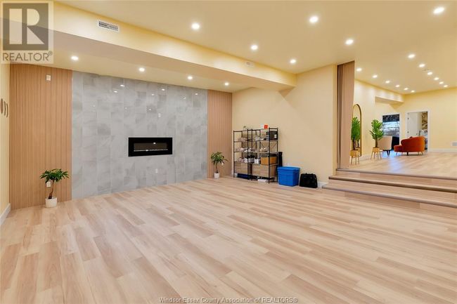 4667 Wyandotte St E, Home with 0 bedrooms, 0 bathrooms and null parking in Windsor ON | Image 30