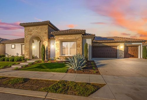 2687 Trenton Ave, Clovis, CA, 93619-7448 | Card Image