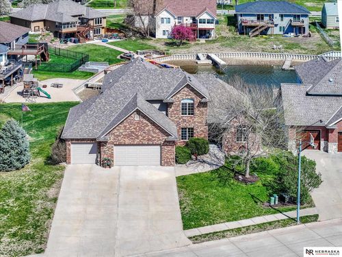 220 Marina Ct, Carter Lake, IA, 51510-1264 | Card Image