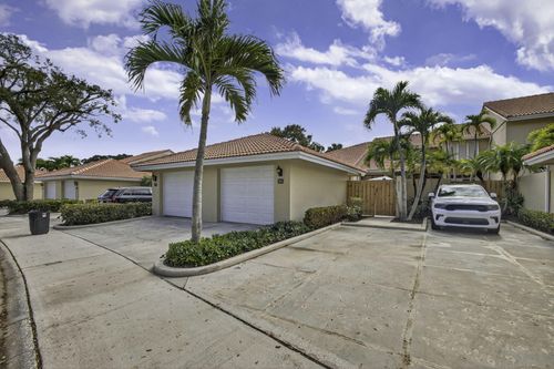 301 Old Meadow Way, Palm Beach Gardens, FL, 33418-3739 | Card Image