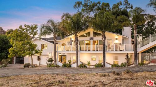 2119 Rockview Ter, Topanga, CA, 90290-3404 | Card Image