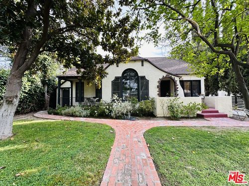 11916 Hartsook St, Valley Village, CA, 91607-3103 | Card Image