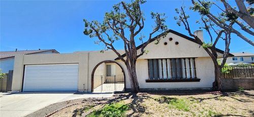5248 Vista Del Mar, Cypress, CA, 90630-3048 | Card Image
