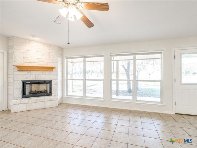 860 Brookside Dr, House other with 3 bedrooms, 2 bathrooms and null parking in Spring Branch TX | Image 10