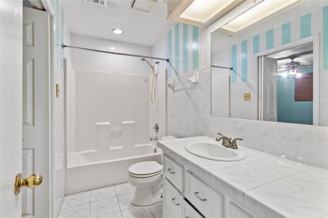 1114 Helen Dowdy, House other with 3 bedrooms, 2 bathrooms and 3 parking in Port Bolivar TX | Image 7
