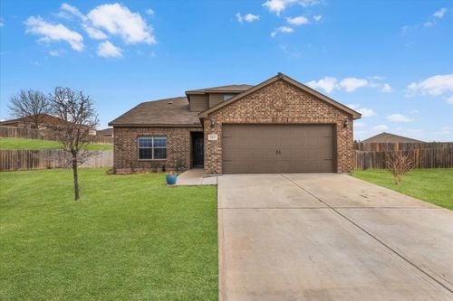 112 Yearling Ct, Newark, TX, 76071-3224 | Card Image