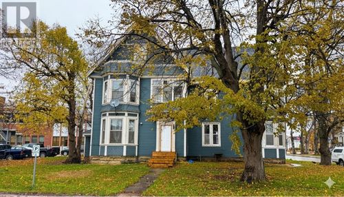 279 Fitzroy St, Summerside, PE, C1N1J1 | Card Image
