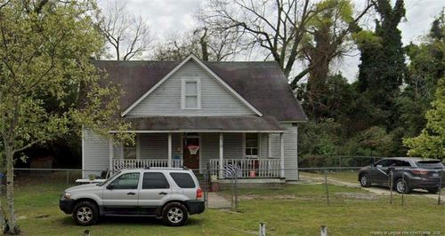 429 Moore St, Fayetteville, NC, 28301-4863 | Card Image