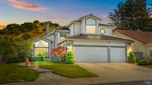 3205 Bear Creek Drive, Fairfield, CA, 94534 | Card Image