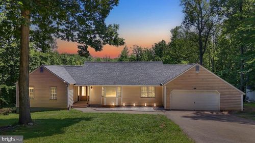 64 Panners Ln, Fredericksburg, VA, 22406-4810 | Card Image