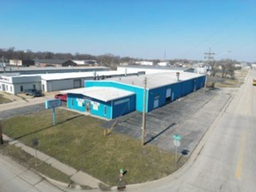 2090 E Locust St, Decatur, IL, 62521-1536 | Card Image