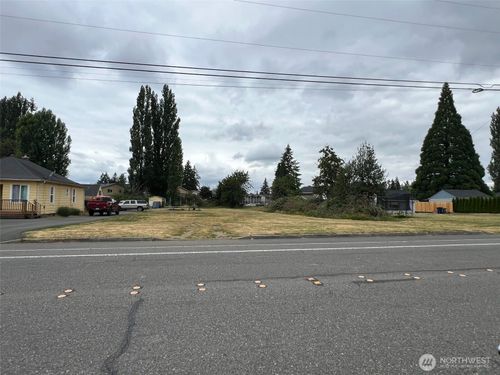 6506 Armar Rd, Marysville, WA, 98270-4435 | Card Image