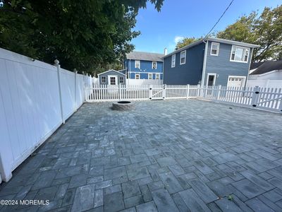 PAVED YARD | Image 3