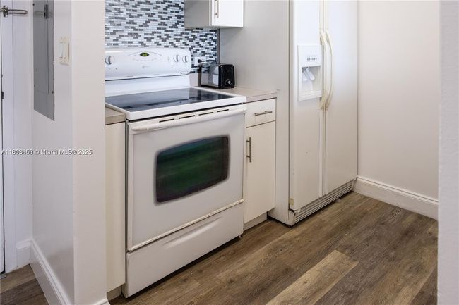 APT-710 - 900 Sw 8 Th St, Condo with 1 bedrooms, 1 bathrooms and null parking in Miami FL | Image 5
