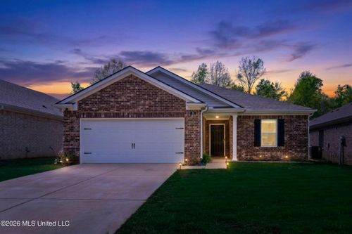 14 Lee Creek Rd, Byhalia, MS, 38611-9132 | Card Image