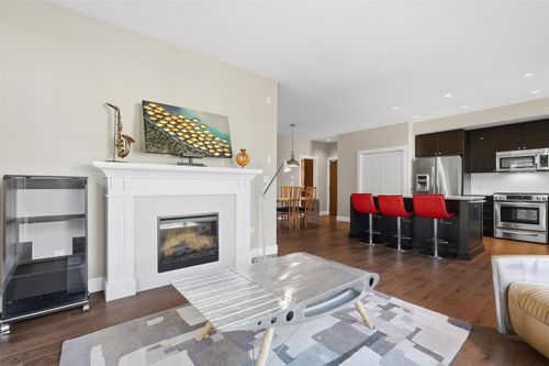 214-15195 36 Ave, Surrey, BC, V3Z4R3 | Card Image