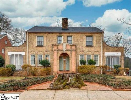 106 E Earle St, Greenville, SC, 29609-5604 | Card Image