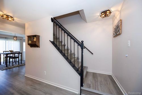 4096 Stonewood Ct, Newport, MI, 48166-7816 | Card Image