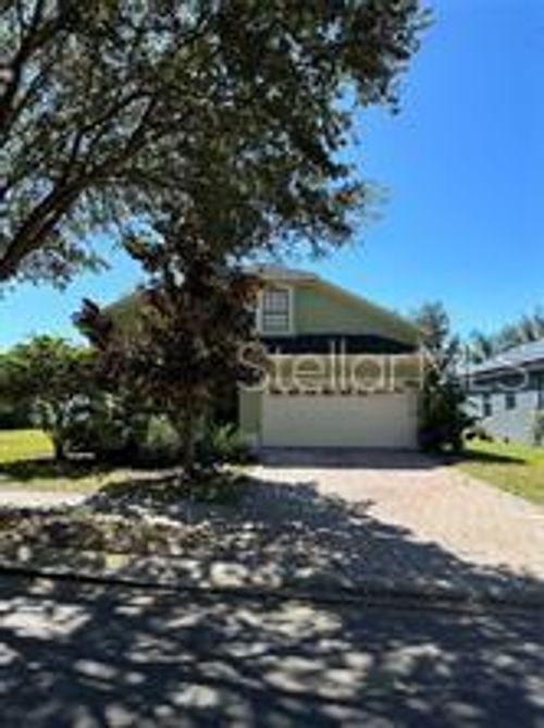 713 Bridgeford Crossing Blvd, DAVENPORT, FL, 33837-7539 | Card Image