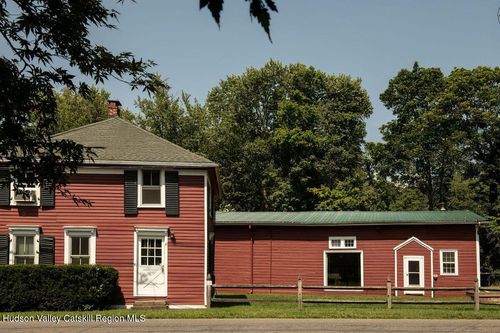 33 Maple Ave, Claverack, NY, 12513-5160 | Card Image