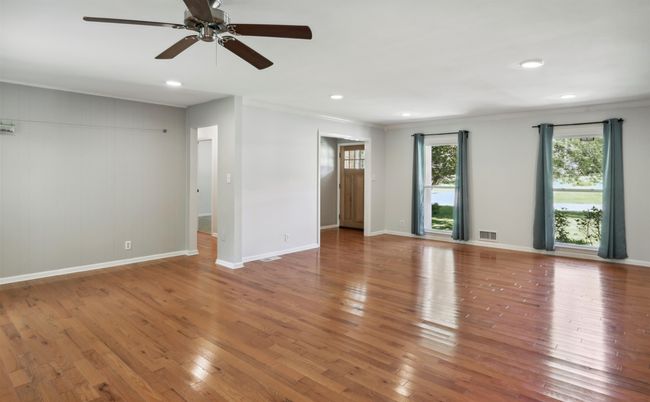 5126 Apollo Ln Sw, House other with 4 bedrooms, 2 bathrooms and null parking in Lilburn GA | Image 5