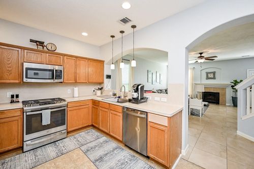 19207 Sagebrush Valley Ln, Cypress, TX, 77433-8015 | Card Image
