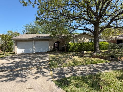 5112 Karen Dr, North Richland Hills, TX, 76180-6906 | Card Image